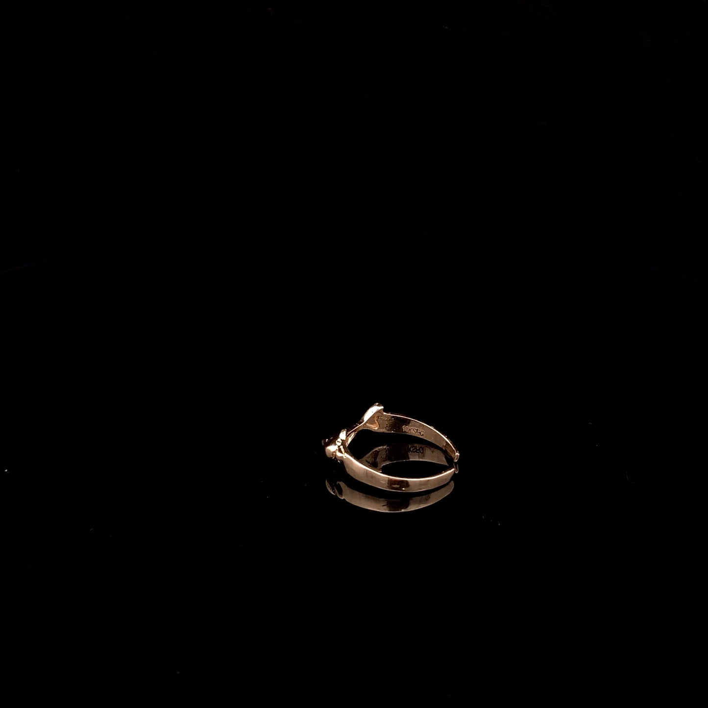 Bague initiale « L » en or jaune 14 carats