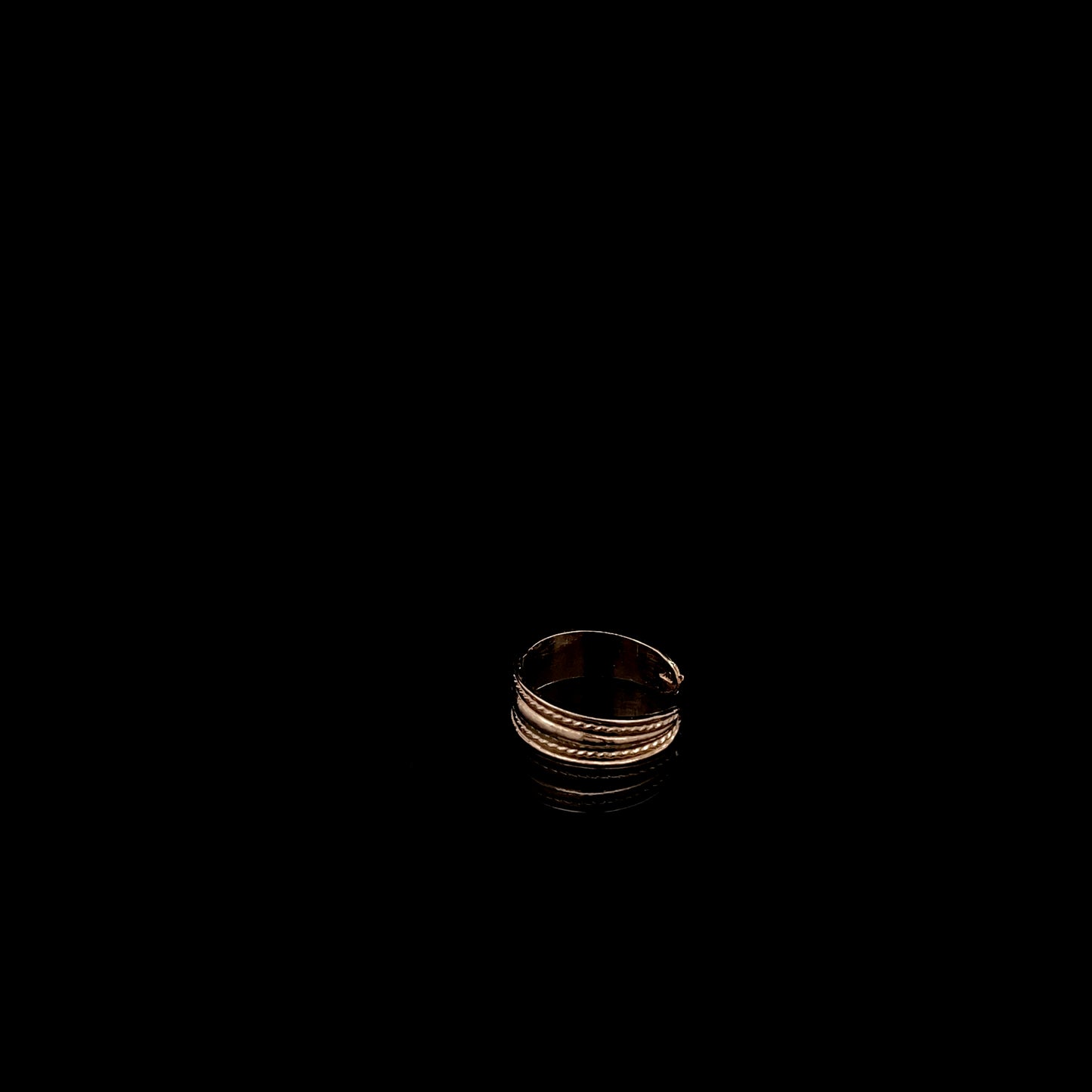 Bague initiale « L » en or jaune 14 carats