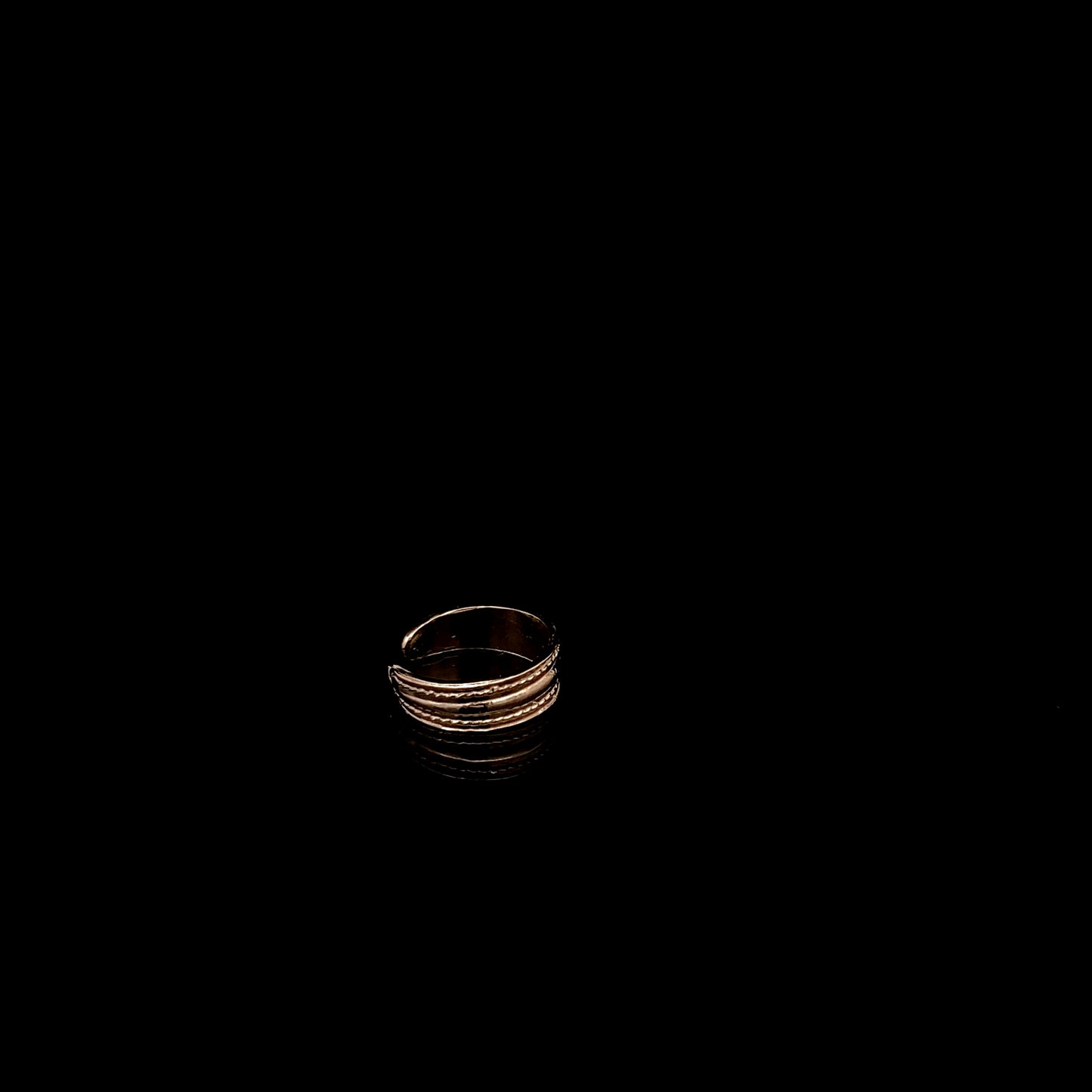 Bague initiale « L » en or jaune 14 carats