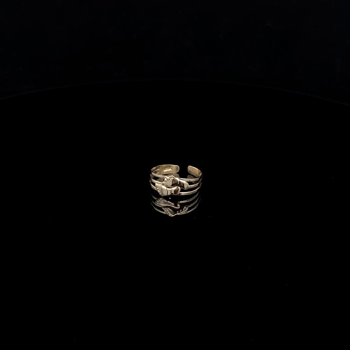 Bague initiale « L » en or jaune 14 carats
