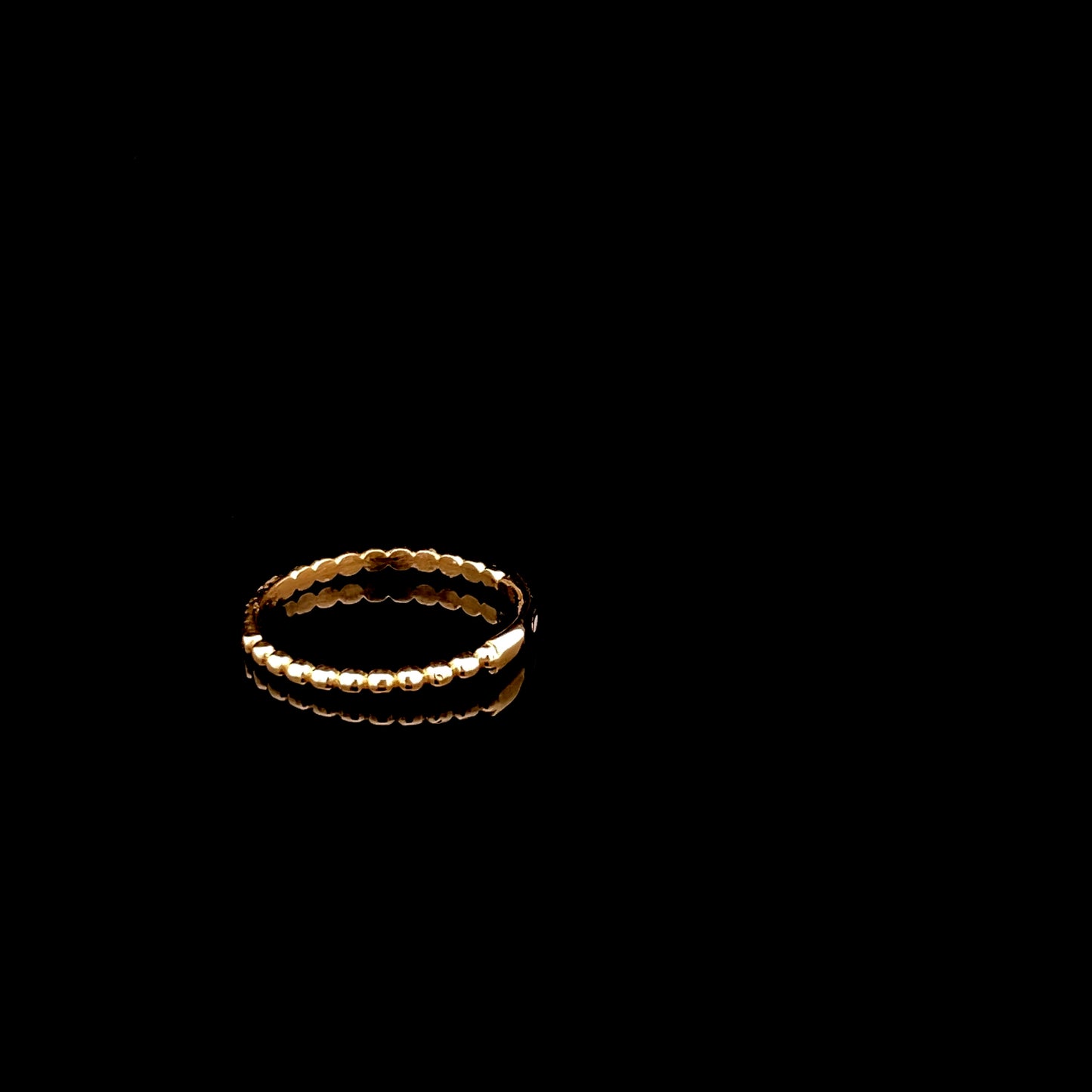 Bague empilable « Mal de Ojo » en or jaune 10 carats