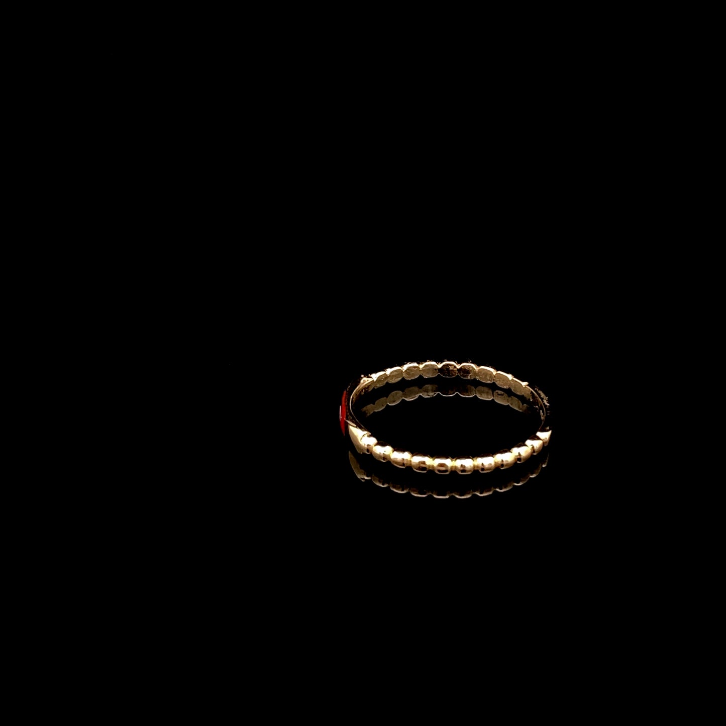 Bague empilable « Mal de Ojo » en or jaune 10 carats