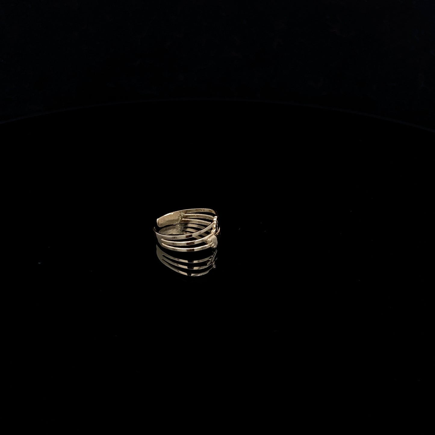 Bague initiale « L » en or jaune 14 carats
