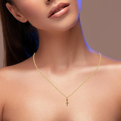 Dije de cruz de bebé en miniatura de oro amarillo de 14 quilates
