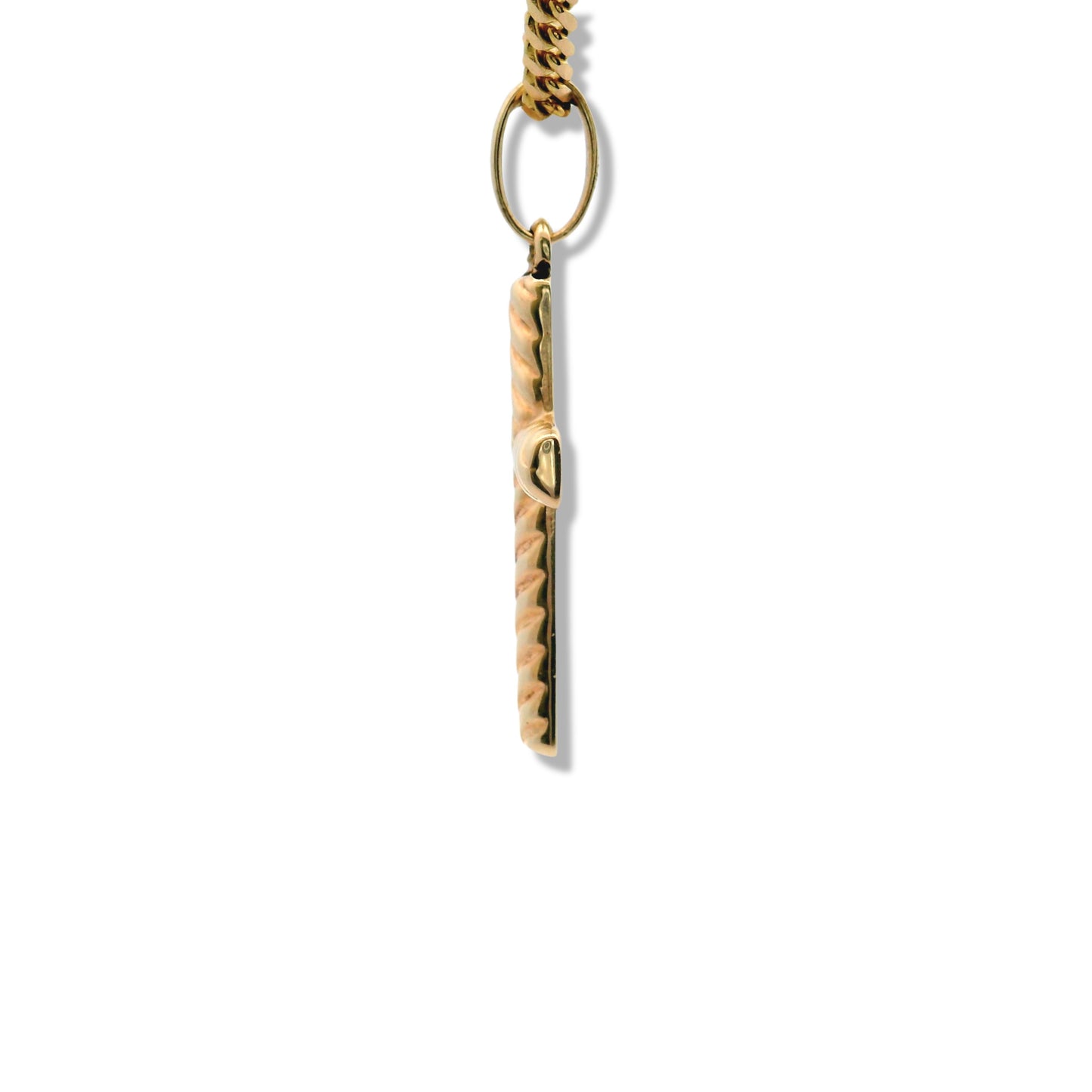Breloque en or jaune 10 carats semi-solide en forme de croix torsadée