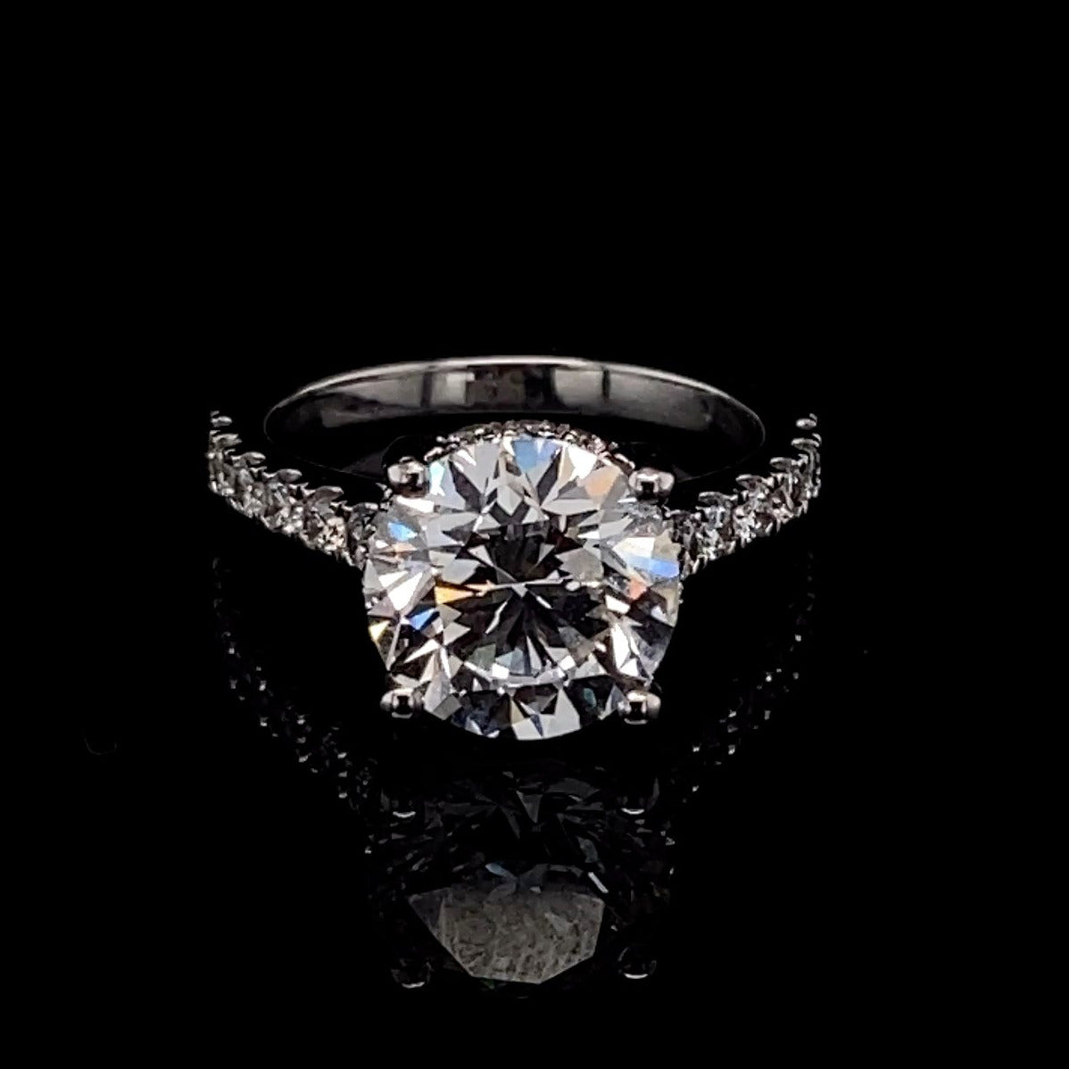14K White Gold Round-Cut Diamond Stone Engagement Ring