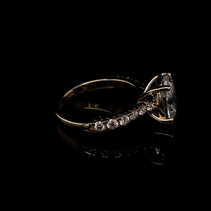 14KT Yellow Gold Oval-Cut Diamond Stone Engagement Ring 2.5 Carat