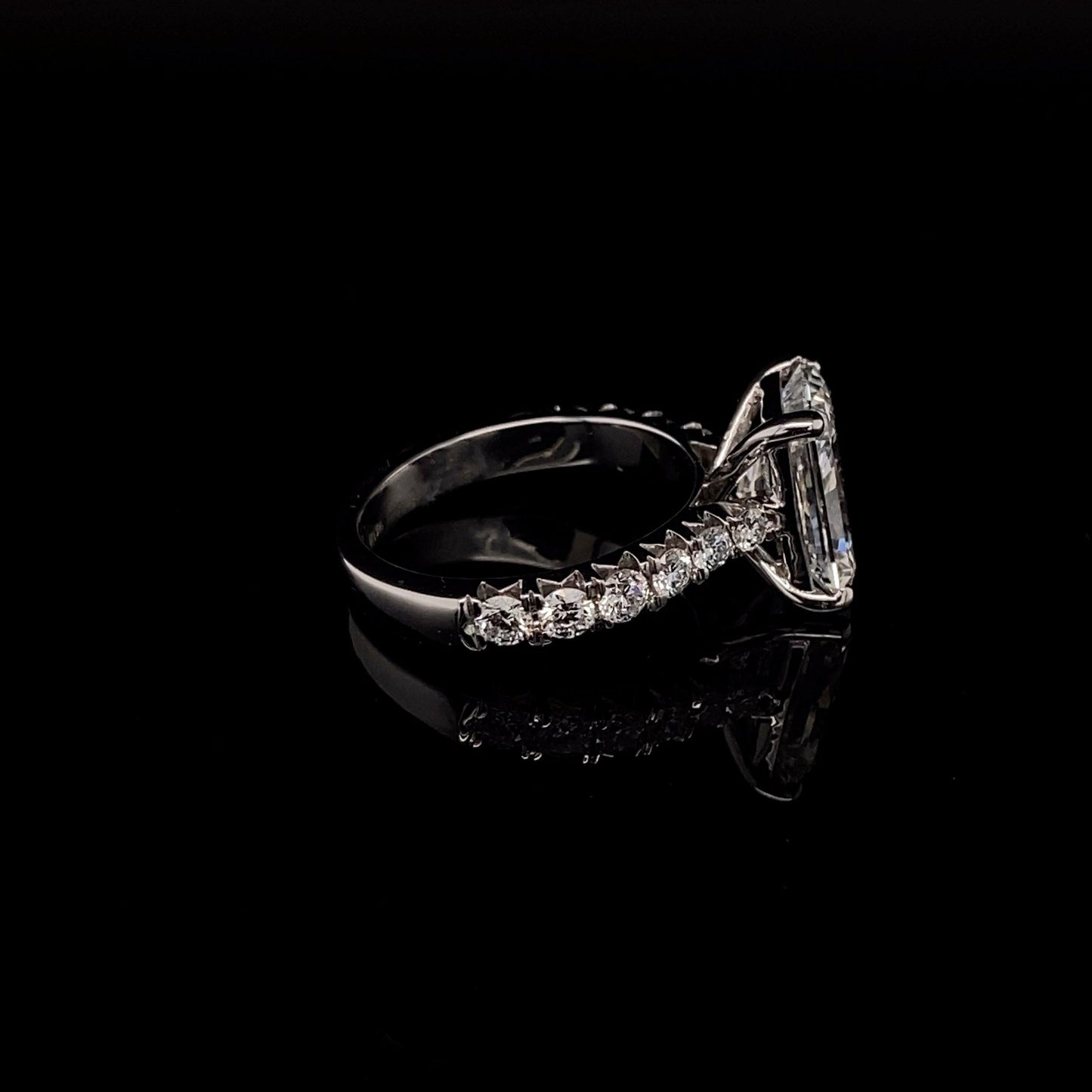 14KT White Gold Radiant-Cut Diamond Stone Engagement Ring 4 Carat