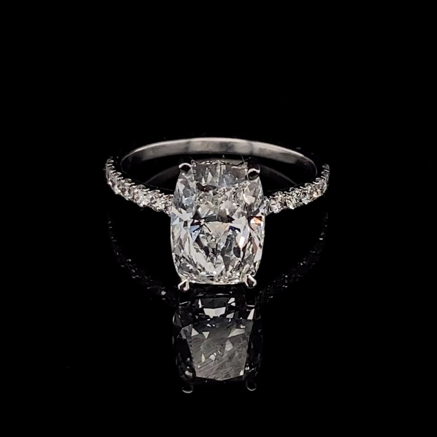 14KT White Gold Cushion-Cut Diamond Stone Engagement Ring