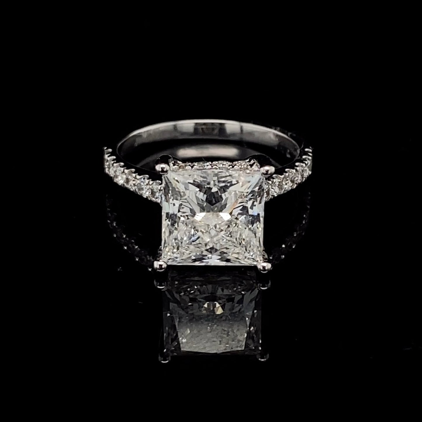 14KT White Gold Princess-Cut Diamond Engagement Ring 4 carats