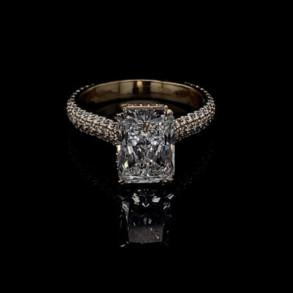 14KT Yellow Gold Radiant-Cut Diamond Engagement Ring 3.9 Carat