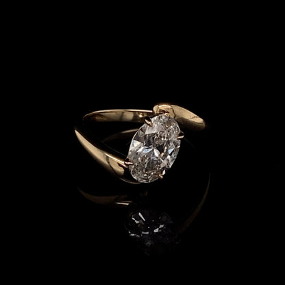 14KT Yellow Gold Oval-Cut Diamond Ring 1.5 Carat