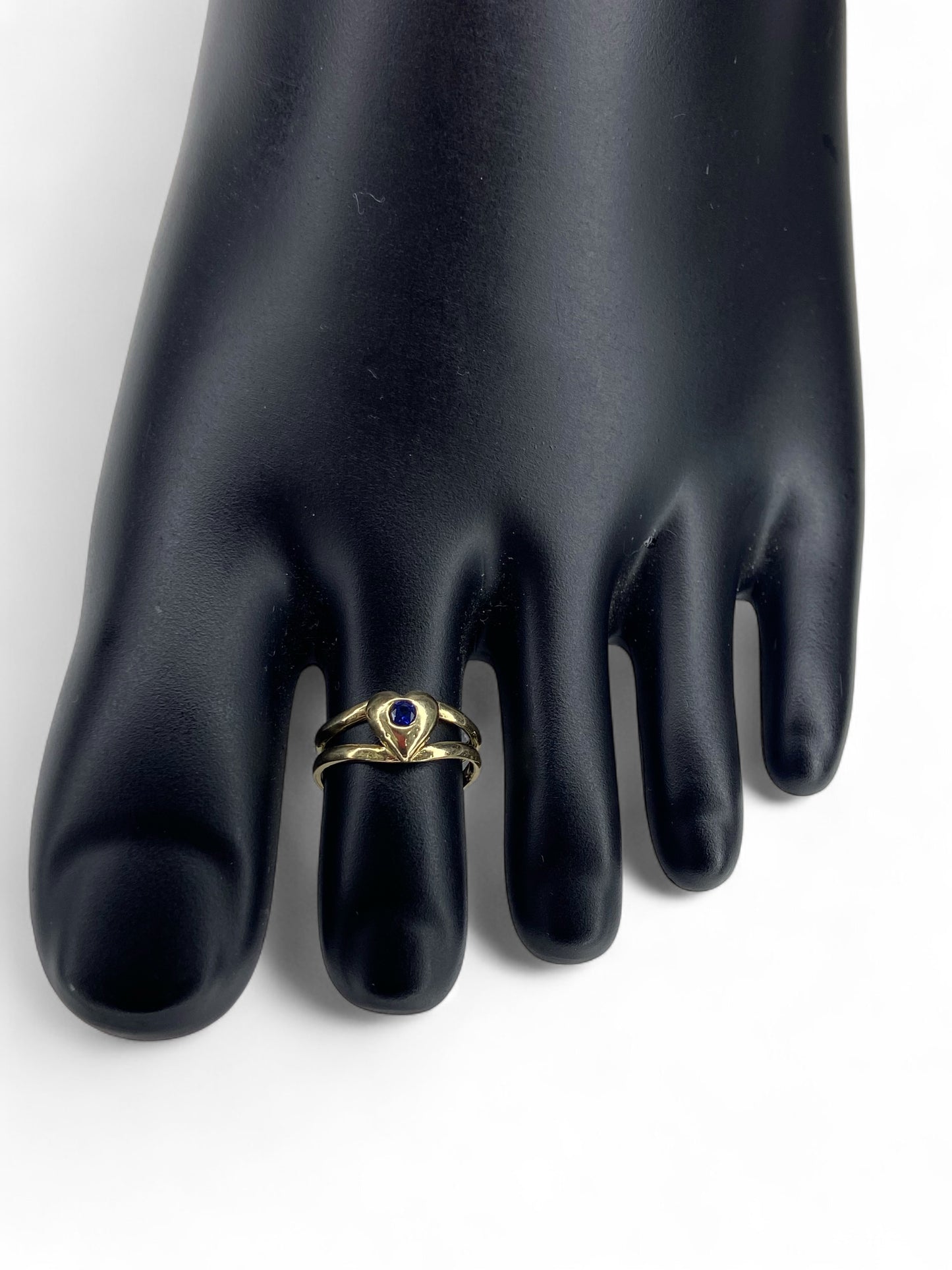 Bague initiale « L » en or jaune 14 carats