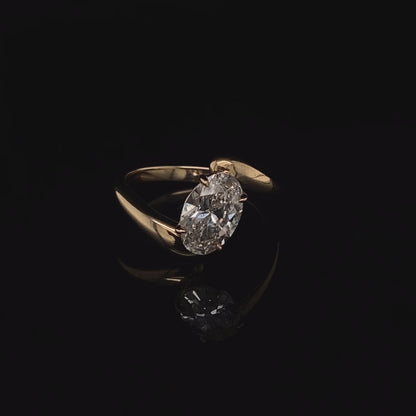 14KT Yellow Gold Oval-Cut Diamond Ring 1.5 Carat