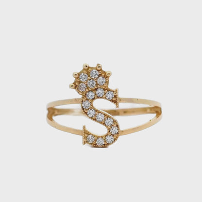 Bague en or jaune 14 carats avec initiale « S »