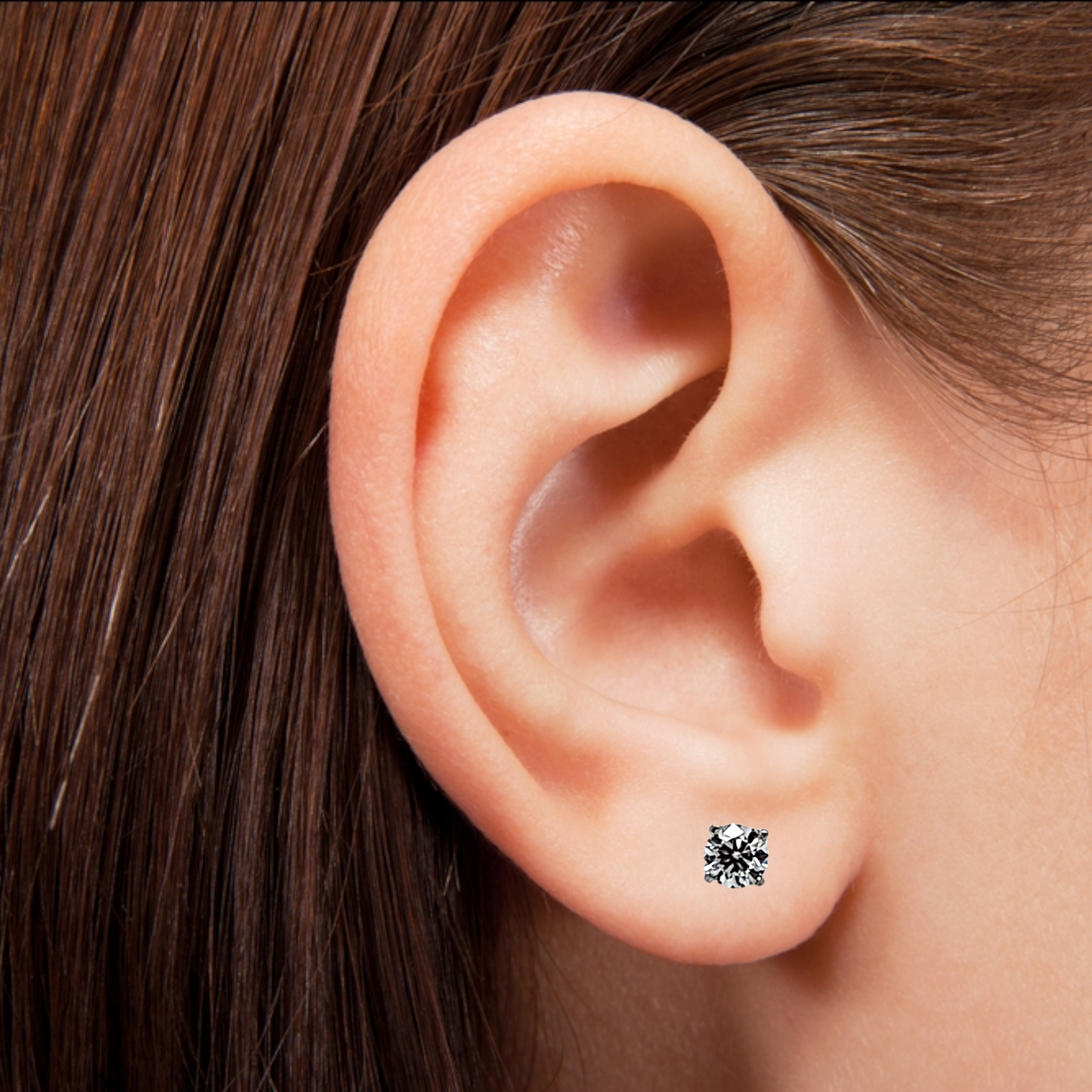 Boucles d'oreilles à tige en or blanc 14 carats et diamant 1/2 carat