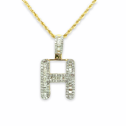 Pendentif lettres en or 10 carats et diamants