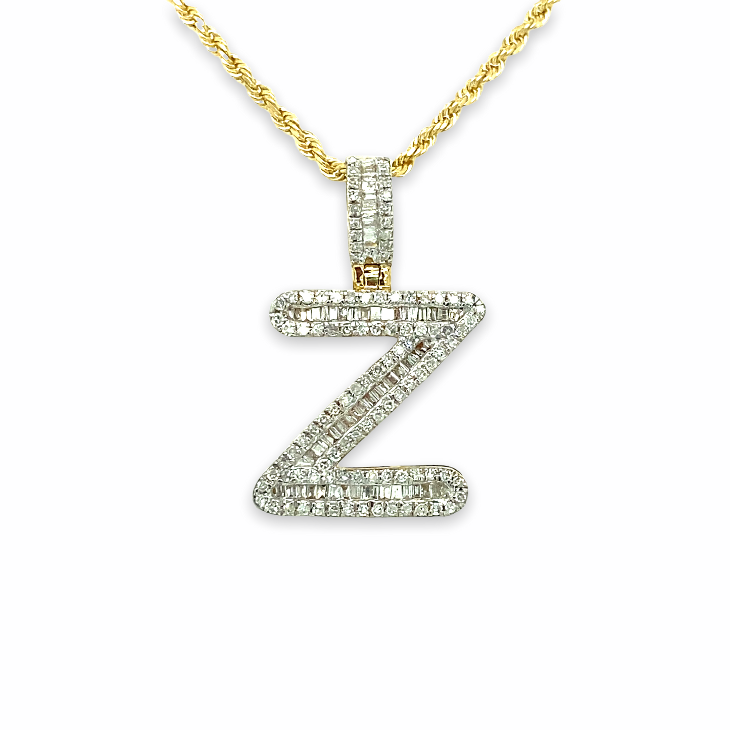 Pendentif lettres en or 10 carats et diamants
