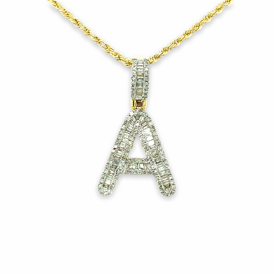 Pendentif lettres en or 10 carats et diamants