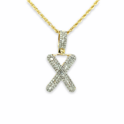 Pendentif lettres en or 10 carats et diamants